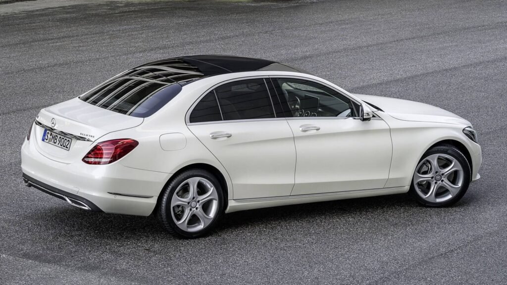 2020 C-Class back