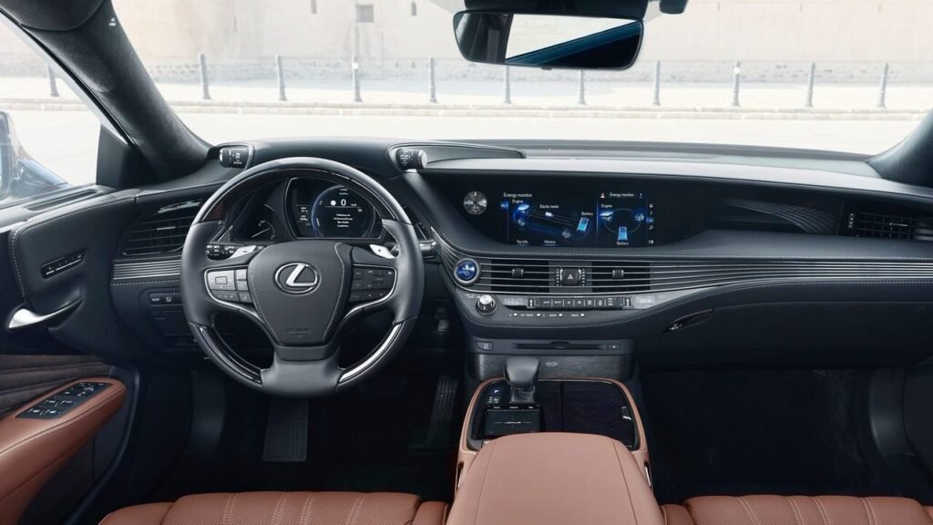 Lexus-LS 500h