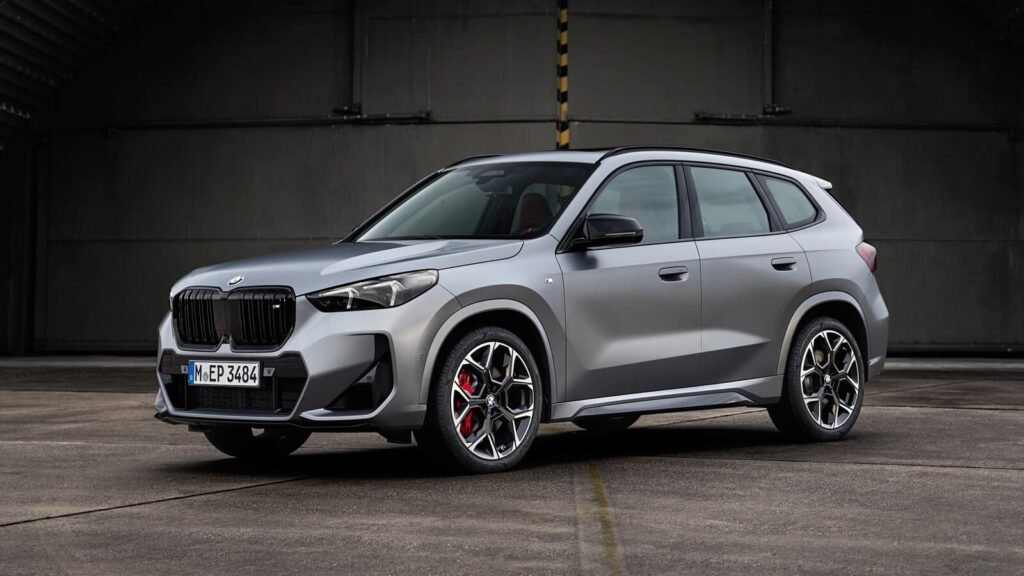 BMW X1 M135i
