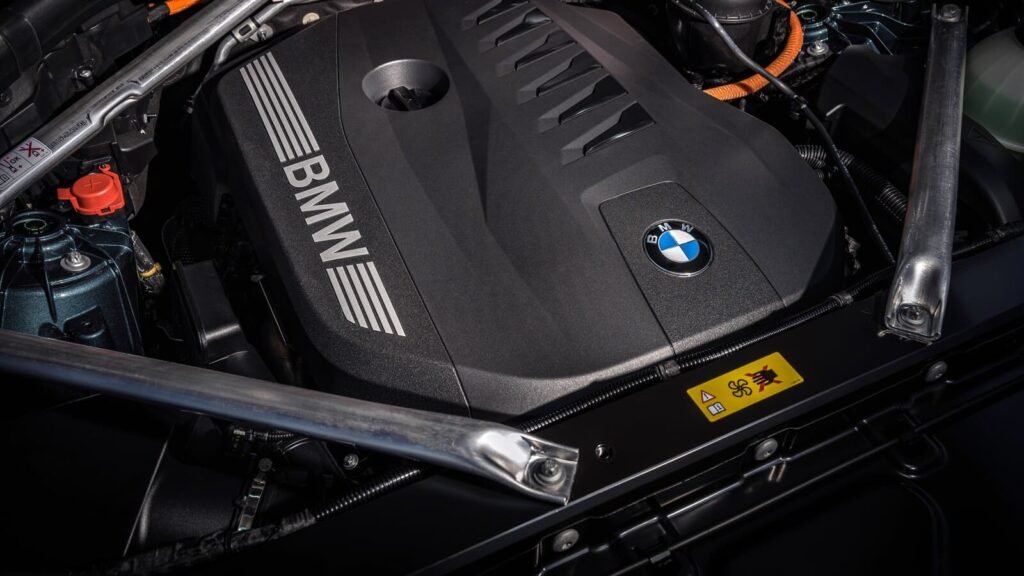 2024-bmw-x5-xdrive engine