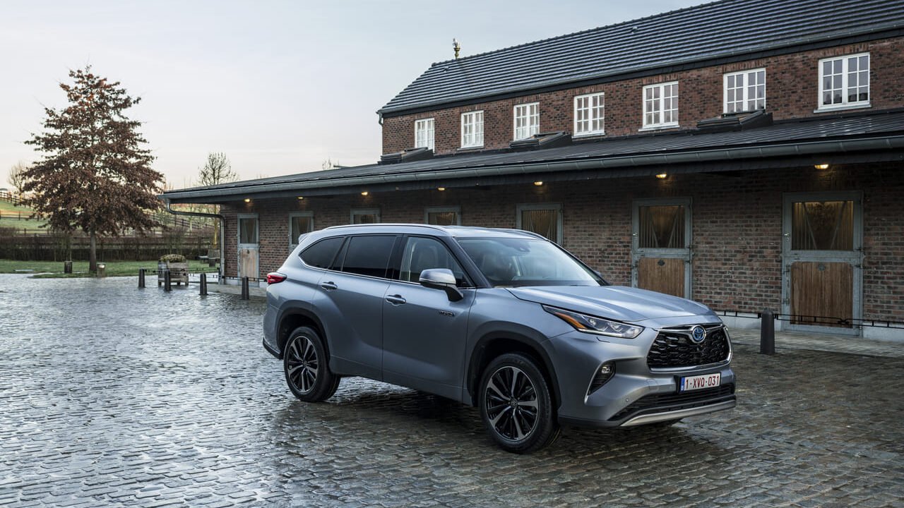 2024 Toyota Highlander Hybrid