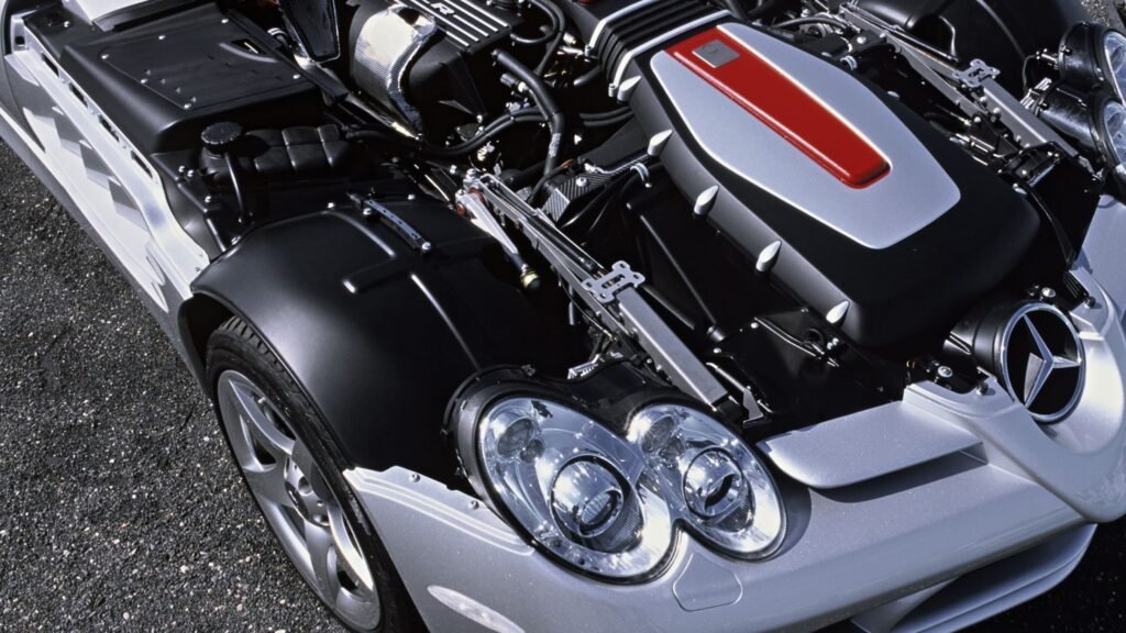 Mercedes-Benz SLR McLaren engine