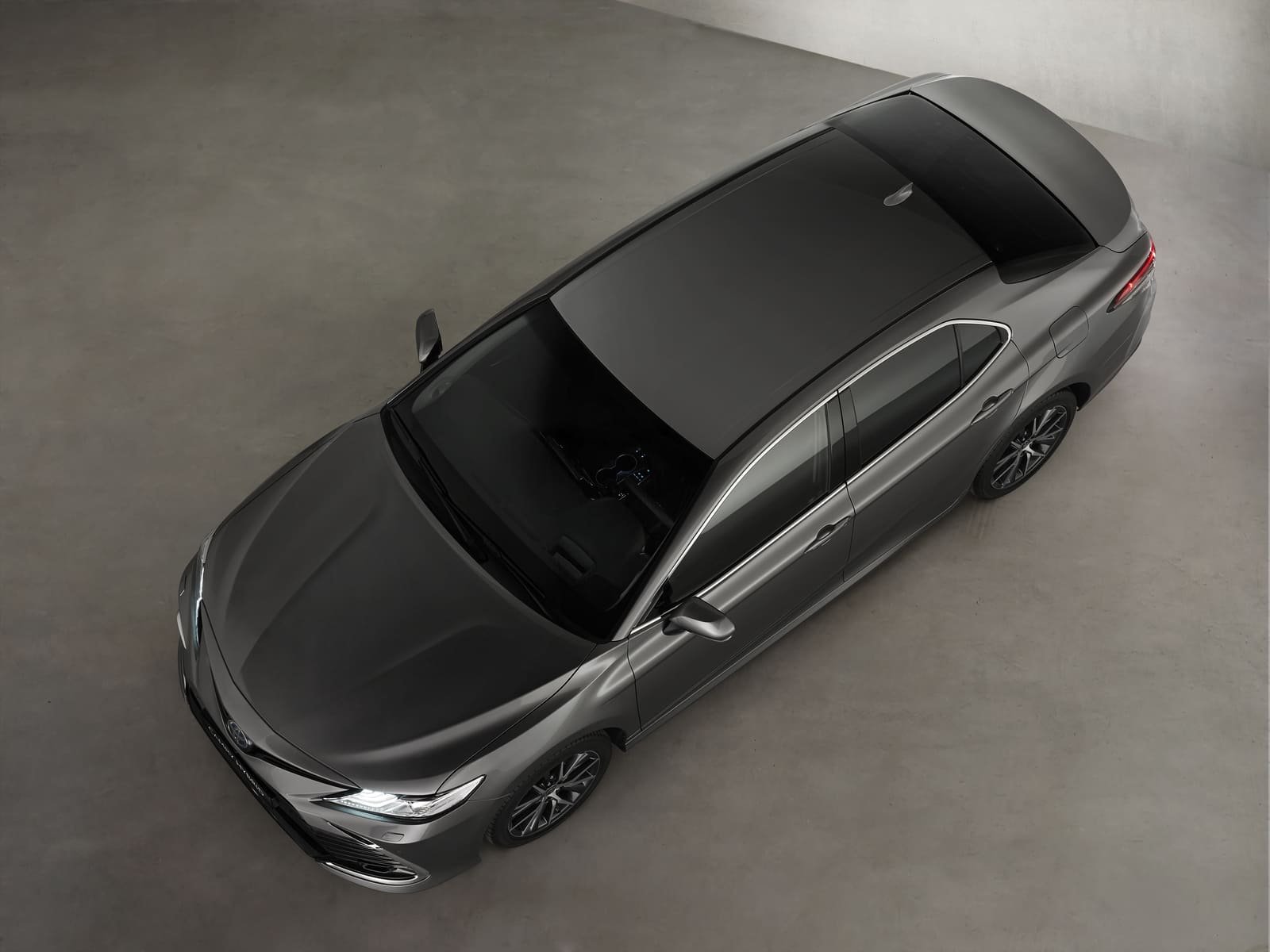 2024 Camry grey top